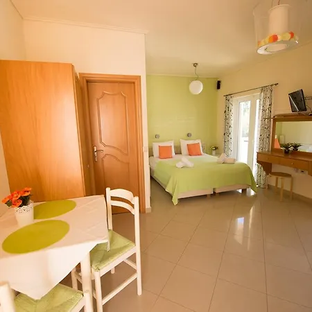 Villa Muses Poros Town Exterior photo