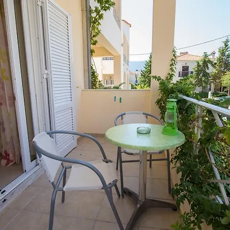 Villa Muses Poros Town Exterior photo