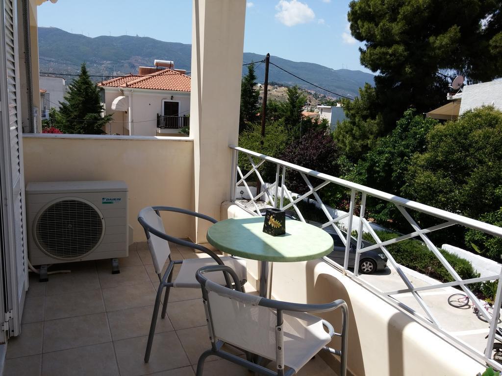 Apartment Muses Poros Town