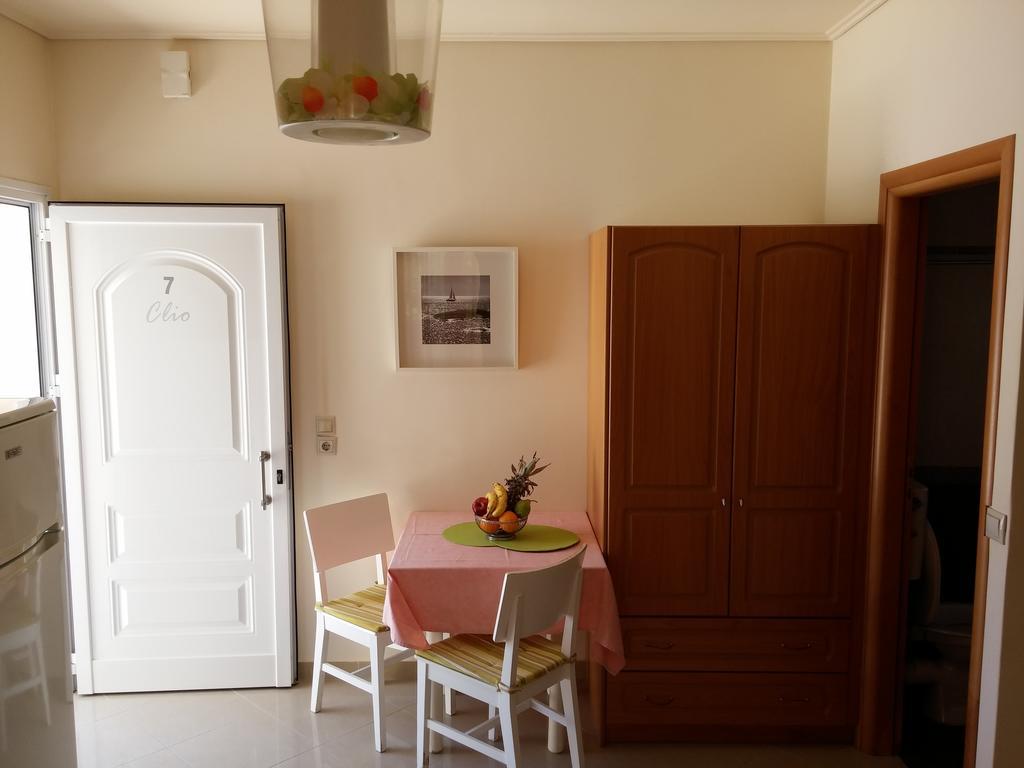 Muses Apartment Poros Town