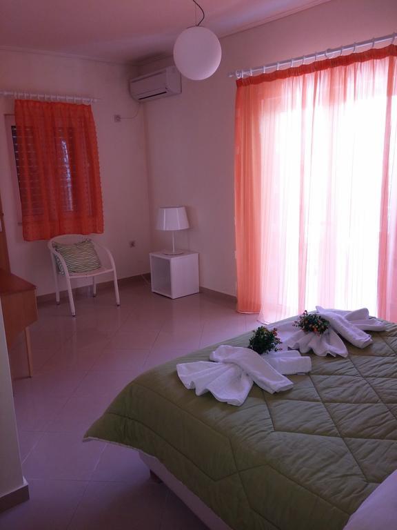 Muses Poros Town